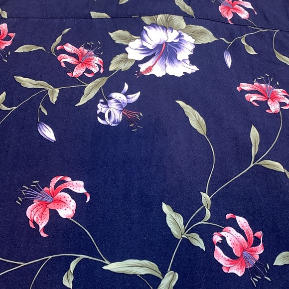 Caribbean JoE Hawaiian women’s SZ 2X short sleeve navy floral brown button - Picture 12 of 15